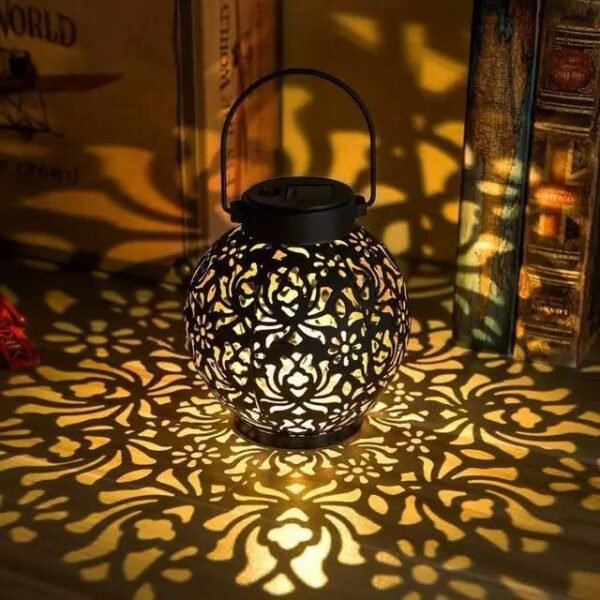 Lanterne Solaire “Fleur d’Ombre”